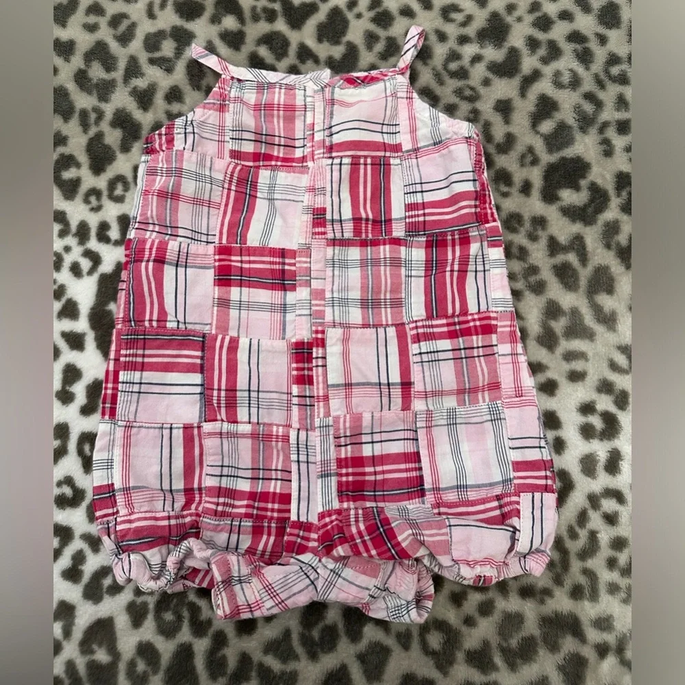 Old Navy Plaid Patchwork Onesie One Piece Romper in White Pink Size 6-12 months